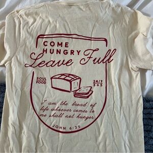 Daily Bread Christian Tee Dear Heart size small